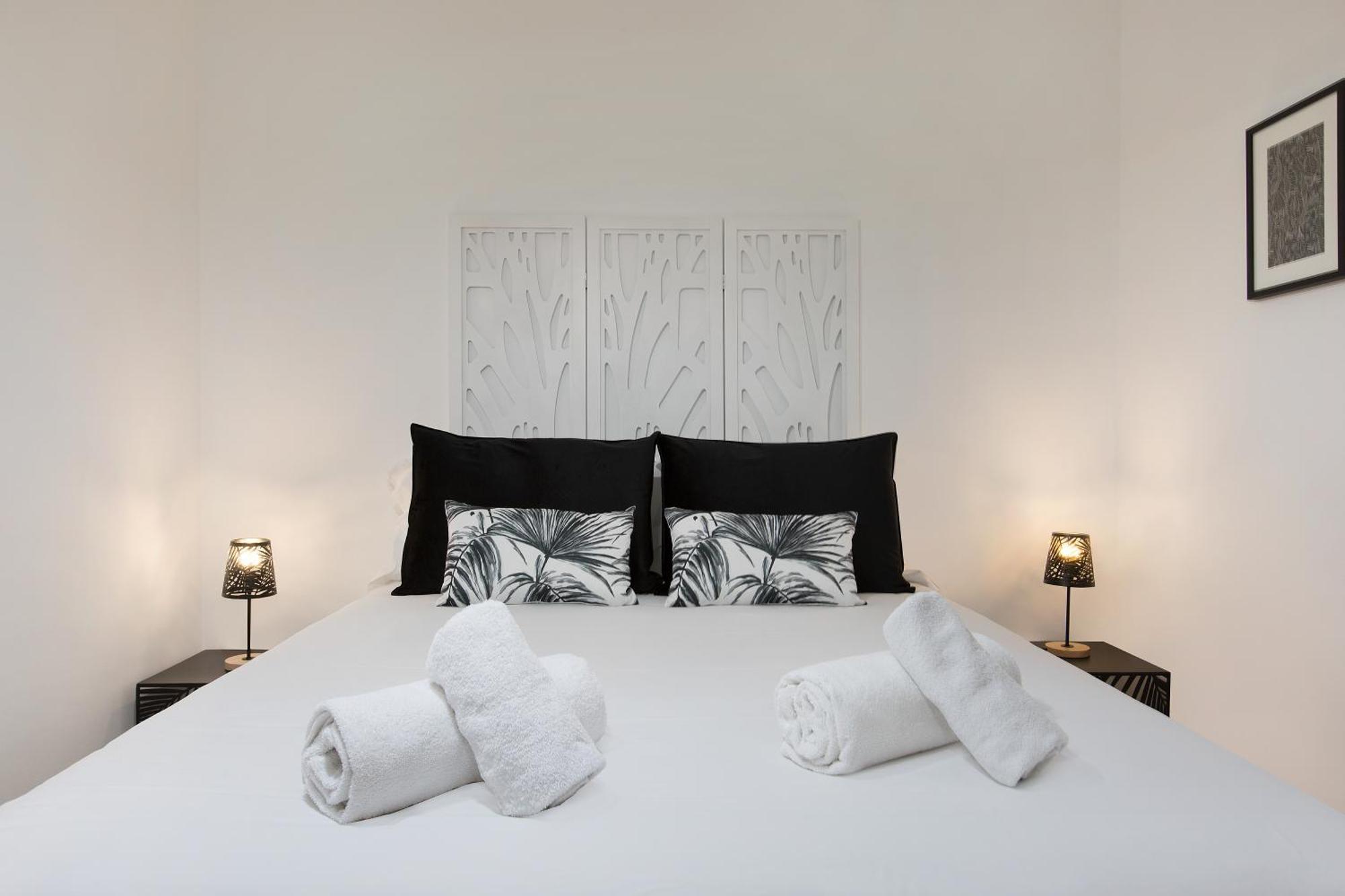 ברצלונה Stay U-Nique Apartments Gaudi I מראה חיצוני תמונה